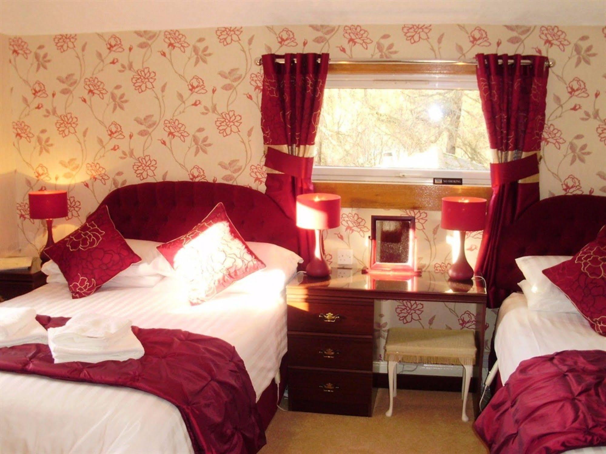 Carrmoor Guest House Карбридже Экстерьер фото